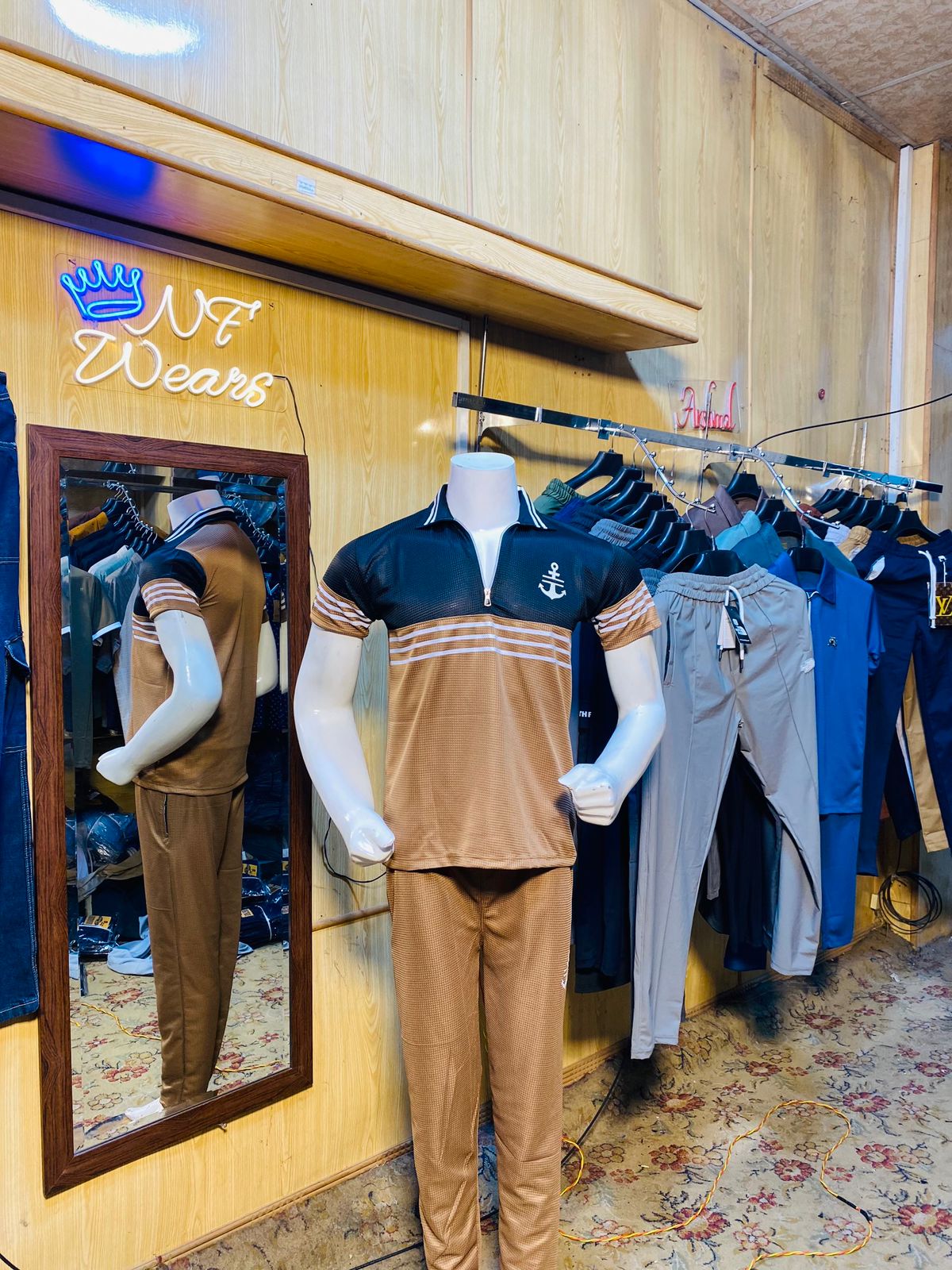 π― SAFARI POLO SUIT